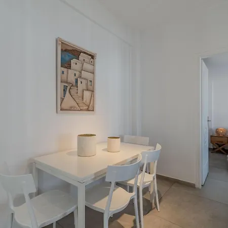 Eucalyptus Apartment Messaria (Santorini)